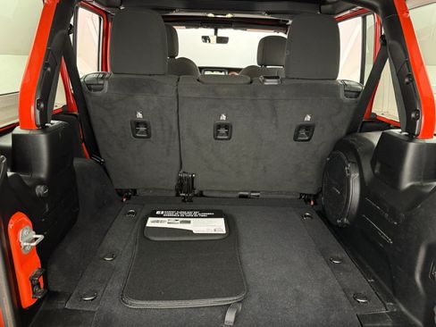 Used 2020 Jeep Wrangler Unlimited Sport S w/ Sun And Sound Package image 15