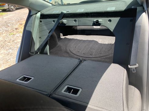 Used 2020 Hyundai Elantra SEL w/ Cargo Package (C1) FWD image 13