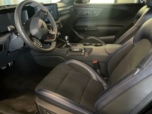 Used 2024 Ford Mustang Dark Horse w/ Dark Horse Handlin Package image 4