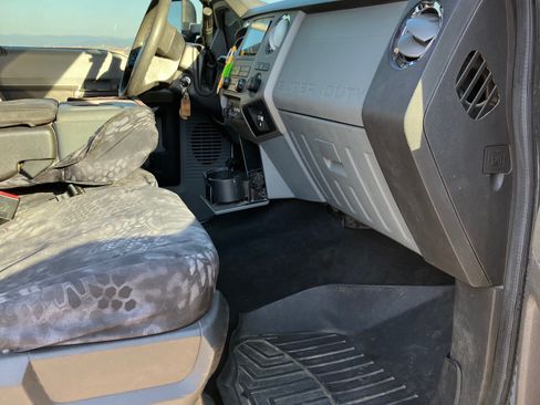 Used 2012 Ford F250 XLT w/ XLT Value Pkg image 17