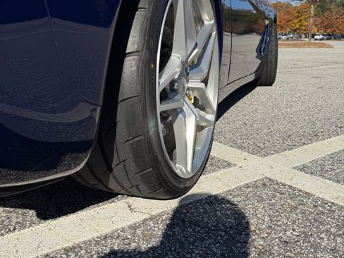 Used 2006 Chevrolet Corvette Coupe w/ Preferred Equipment Group image 22