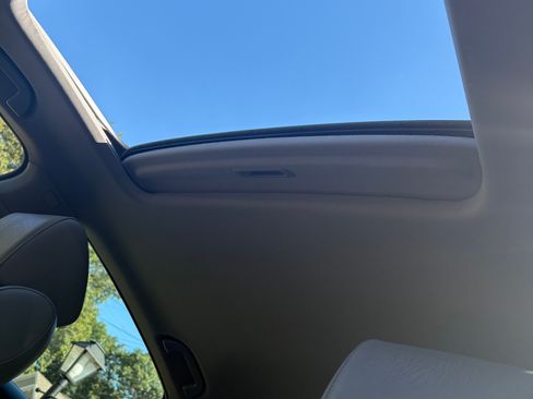 Used 2018 Honda Accord EX-L image 9