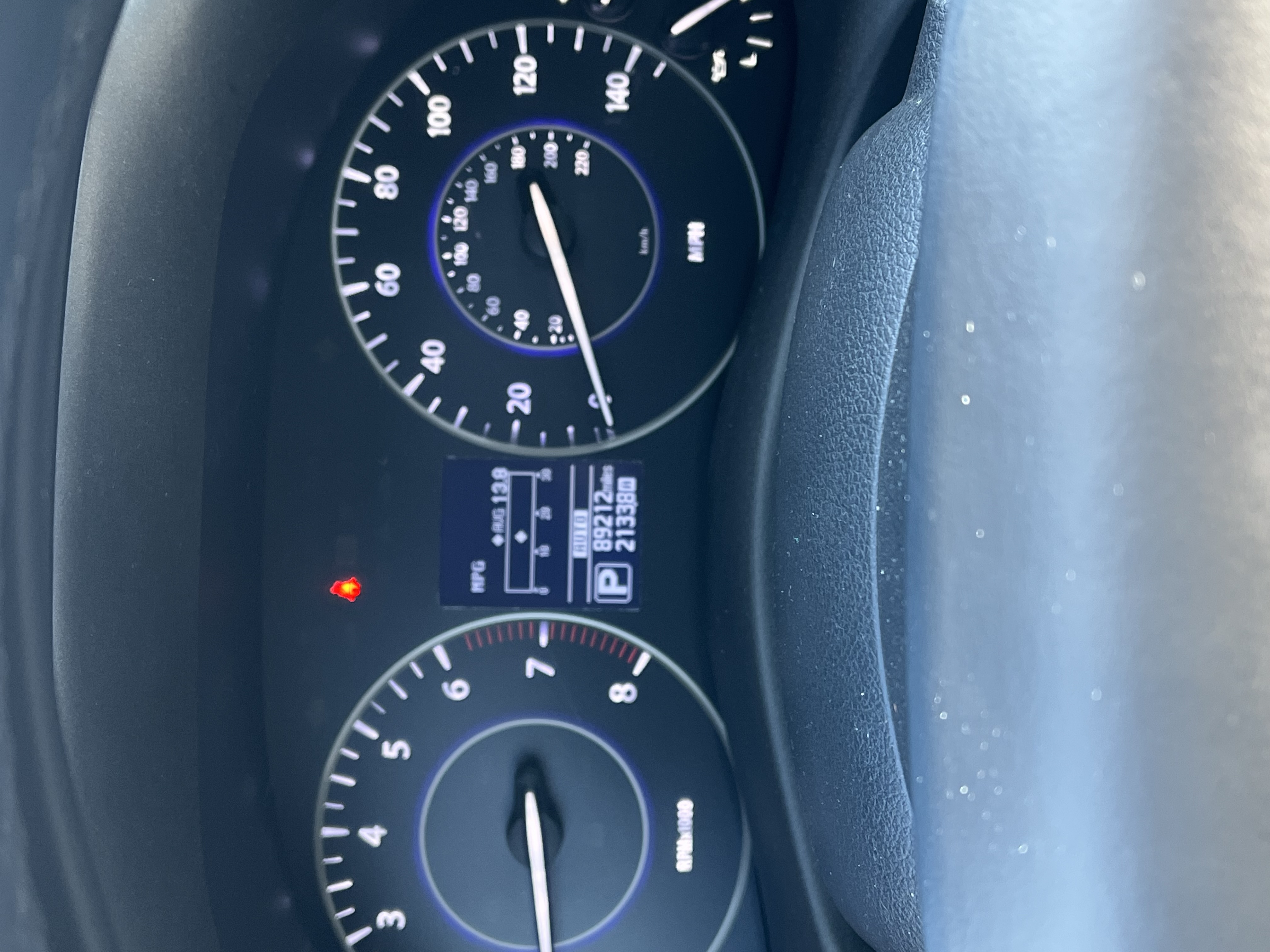 Used 2019 INFINITI QX80 Luxe AWD/4WD image 12