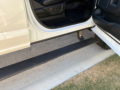 Used 2019 Ford F250 Lariat w/ Lariat Ultimate Package image 16