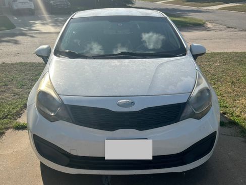 Used 2013 Kia Rio LX w/ PWR Pkg FWD image 4