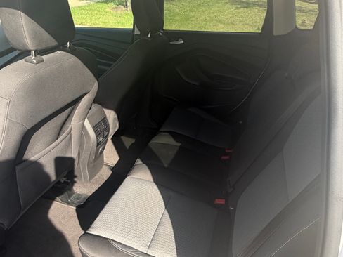 Used 2018 Ford Escape SE image 14