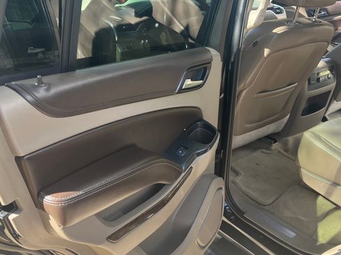 Used 2015 Chevrolet Tahoe LT w/ Luxury Package image 10