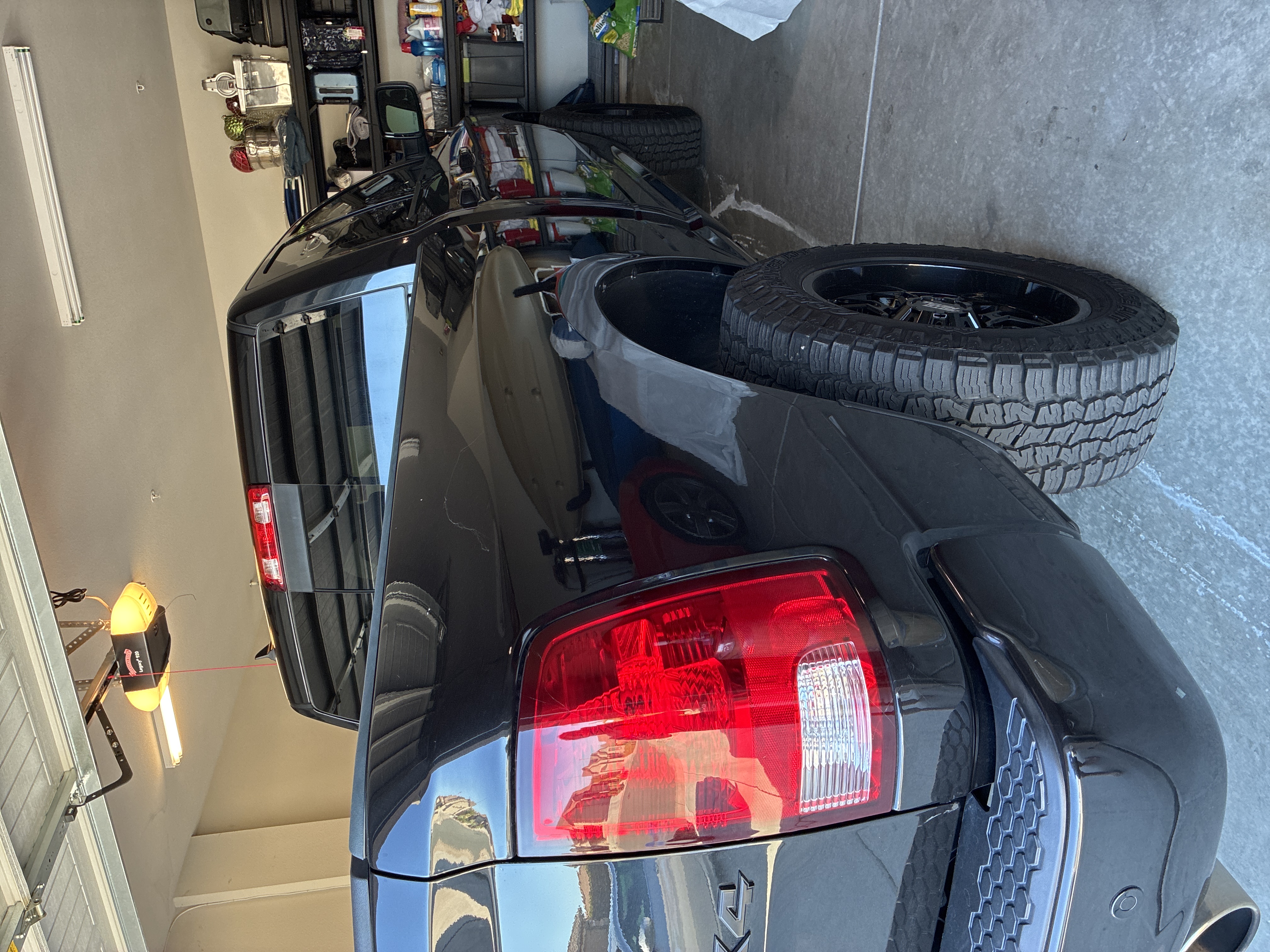 Used 2018 RAM 1500 Big Horn AWD/4WD image 1