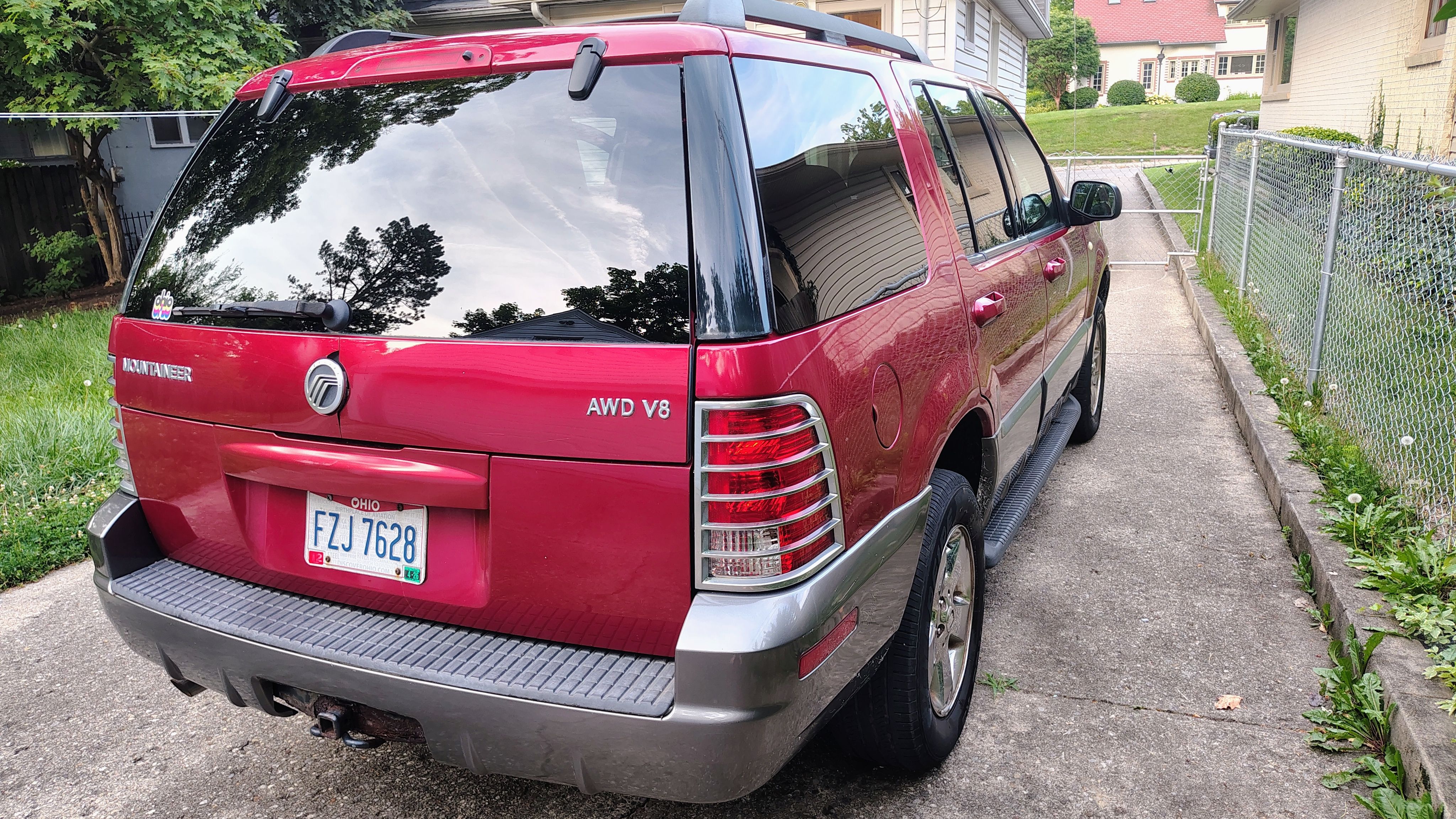 Used 2005 Mercury Mountaineer AWD V8 image 8