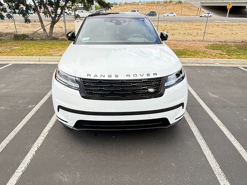 Used 2026 Land Rover Range Rover Velar S AWD/4WD image 4