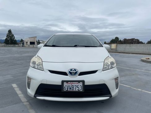 Used 2012 Toyota Prius Three image 11