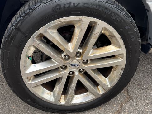 Used 2015 Ford Expedition Platinum AWD/4WD image 21