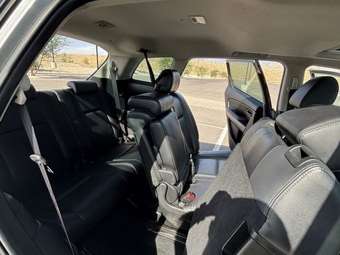 Used 2010 MAZDA CX-9 Grand Touring w/ Moonroof & Bose Audio Pkg FWD image 17