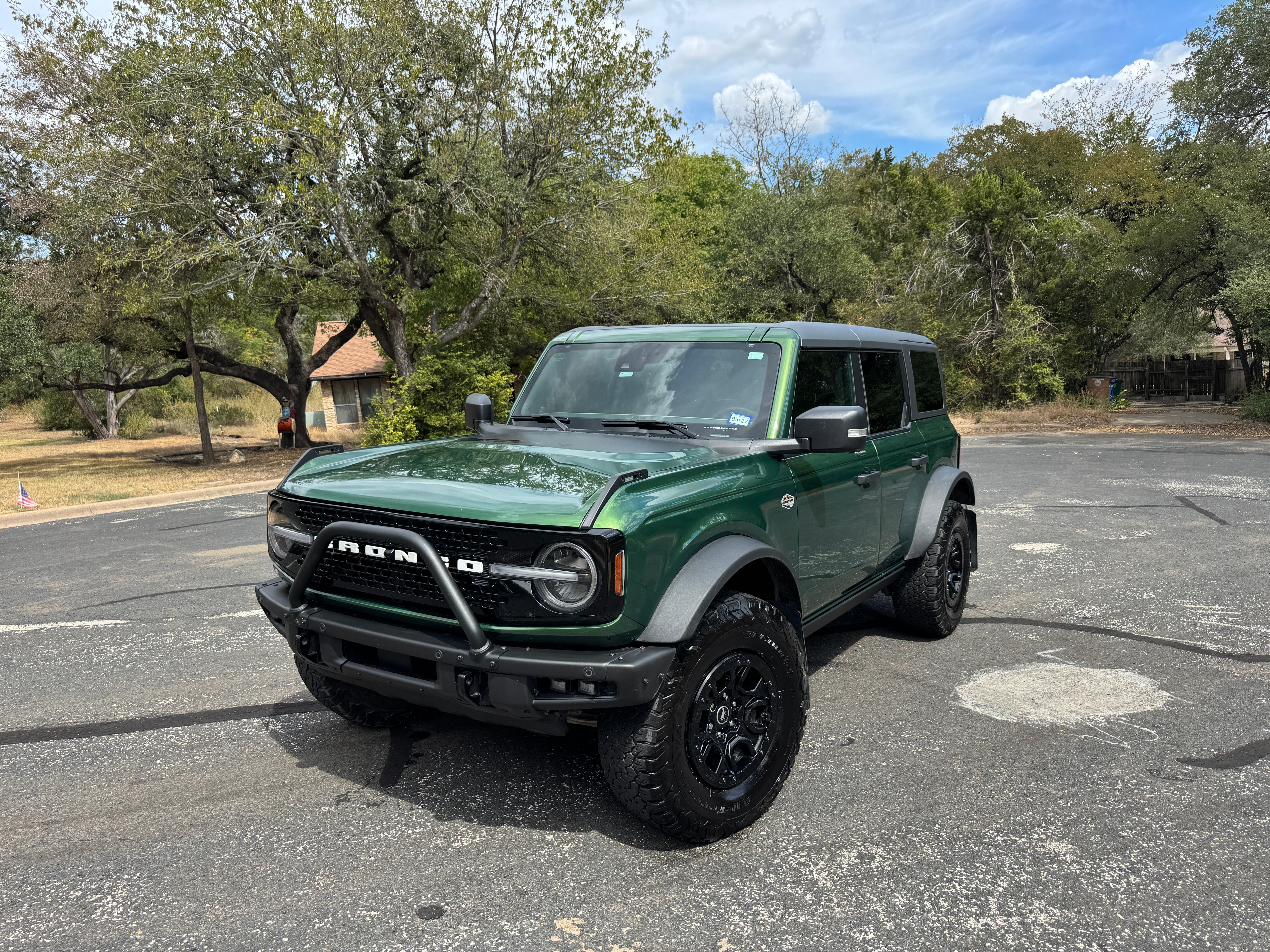 Used 2023 Ford Bronco Wildtrak AWD/4WD image 2