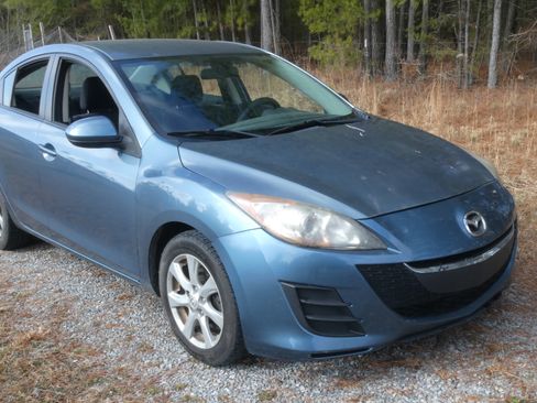 Used 2010 MAZDA MAZDA3 i Touring image 1