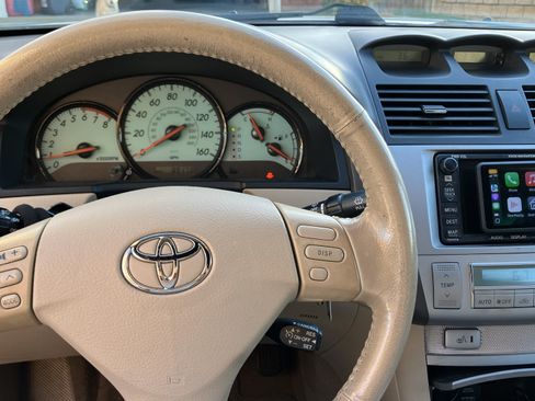Used 2004 Toyota Solara SLE image 4