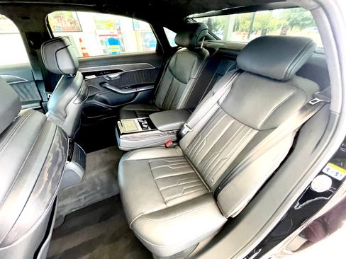 Used 2020 Audi A8 L 4.0T w/ Sport Plus Package image 12