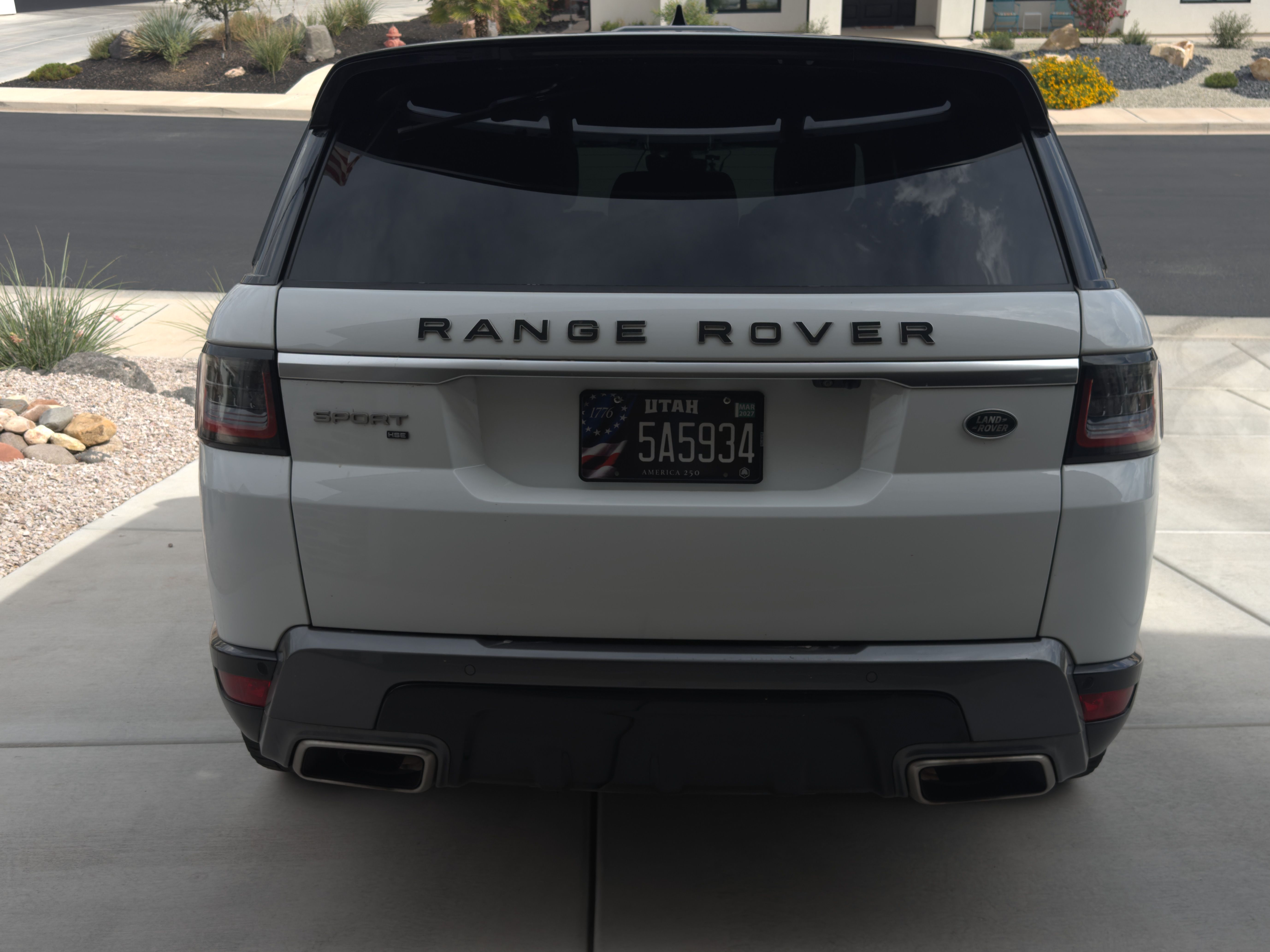 Used 2020 Land Rover Range Rover Sport HSE AWD/4WD image 5
