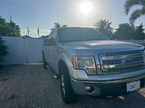 Used 2014 Ford F150 XLT w/ Equipment Group 302A Luxury AWD/4WD image 5