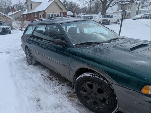 Used 1998 Subaru Legacy Wagon image 4