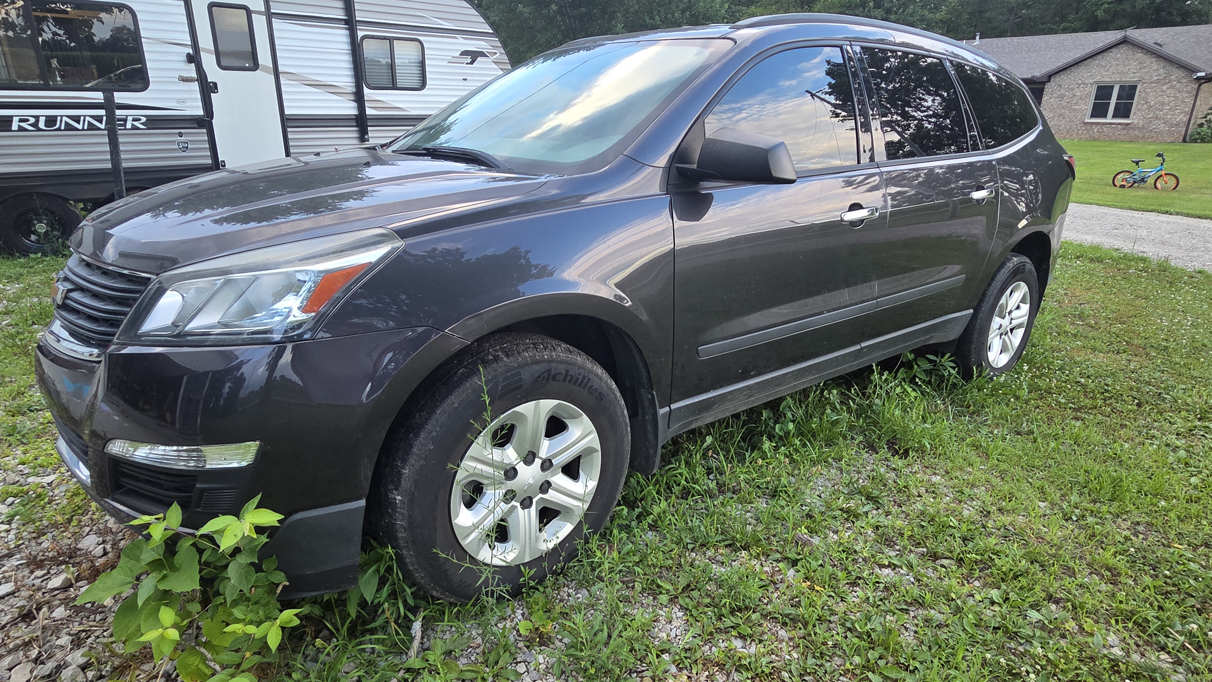 Used 2015 Chevrolet Traverse LS AWD/4WD image 1