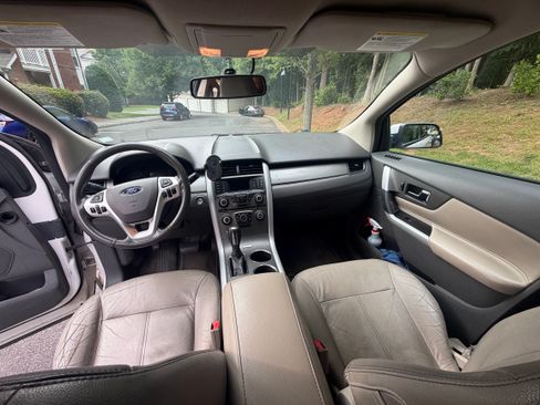 Used 2014 Ford Edge SEL w/ Equipment Group 204A FWD image 5