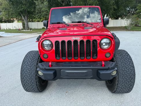 Used 2016 Jeep Wrangler Unlimited Rubicon AWD/4WD image 5