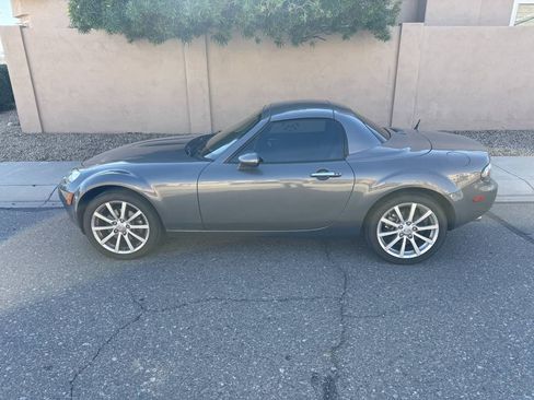 Used 2008 MAZDA MX-5 Miata Grand Touring w/ Premium Pkg image 5