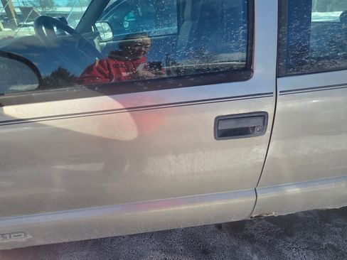 Used 2003 Chevrolet S10 Pickup LS image 4