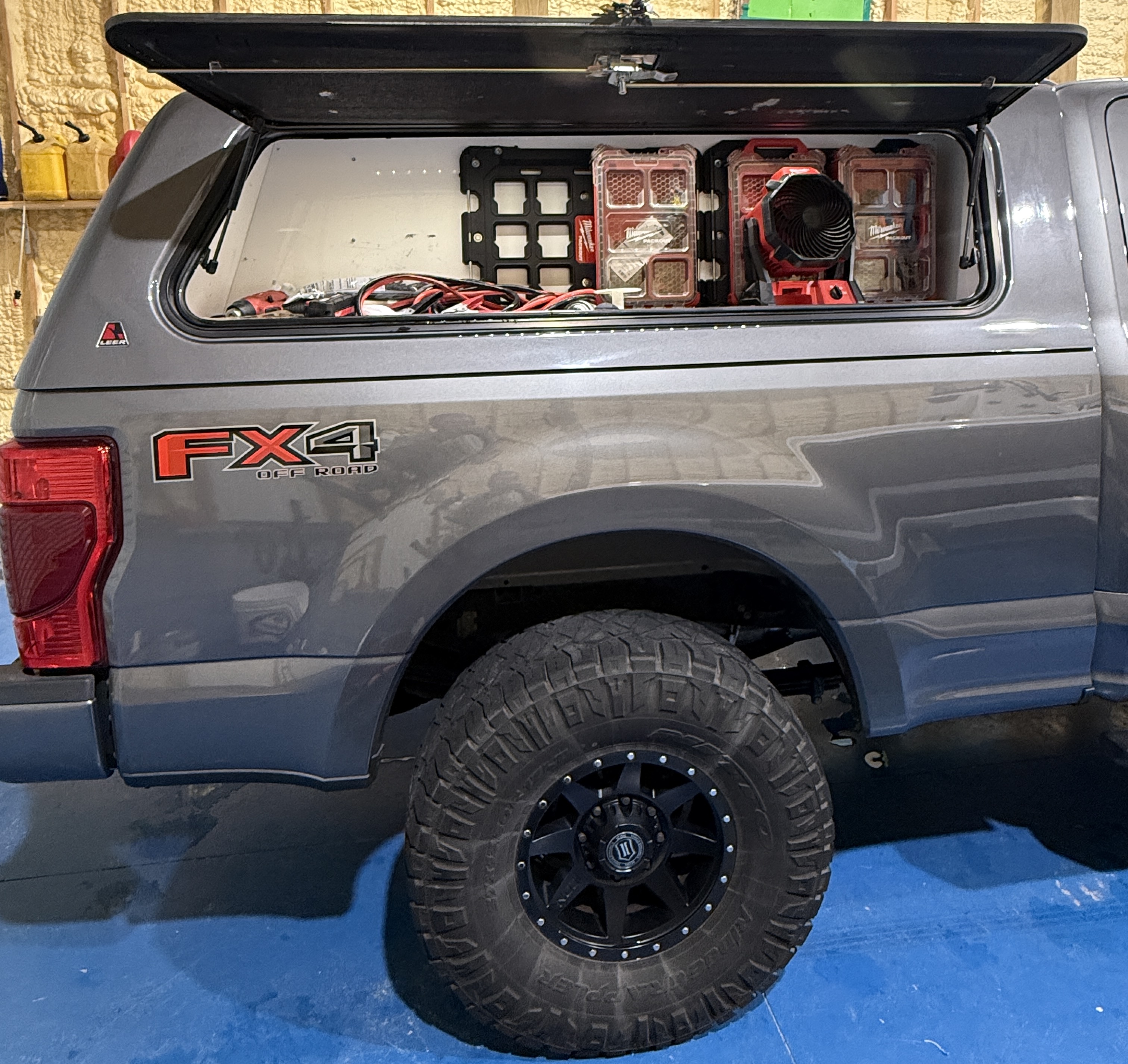 Used 2022 Ford F350 Lariat AWD/4WD image 14