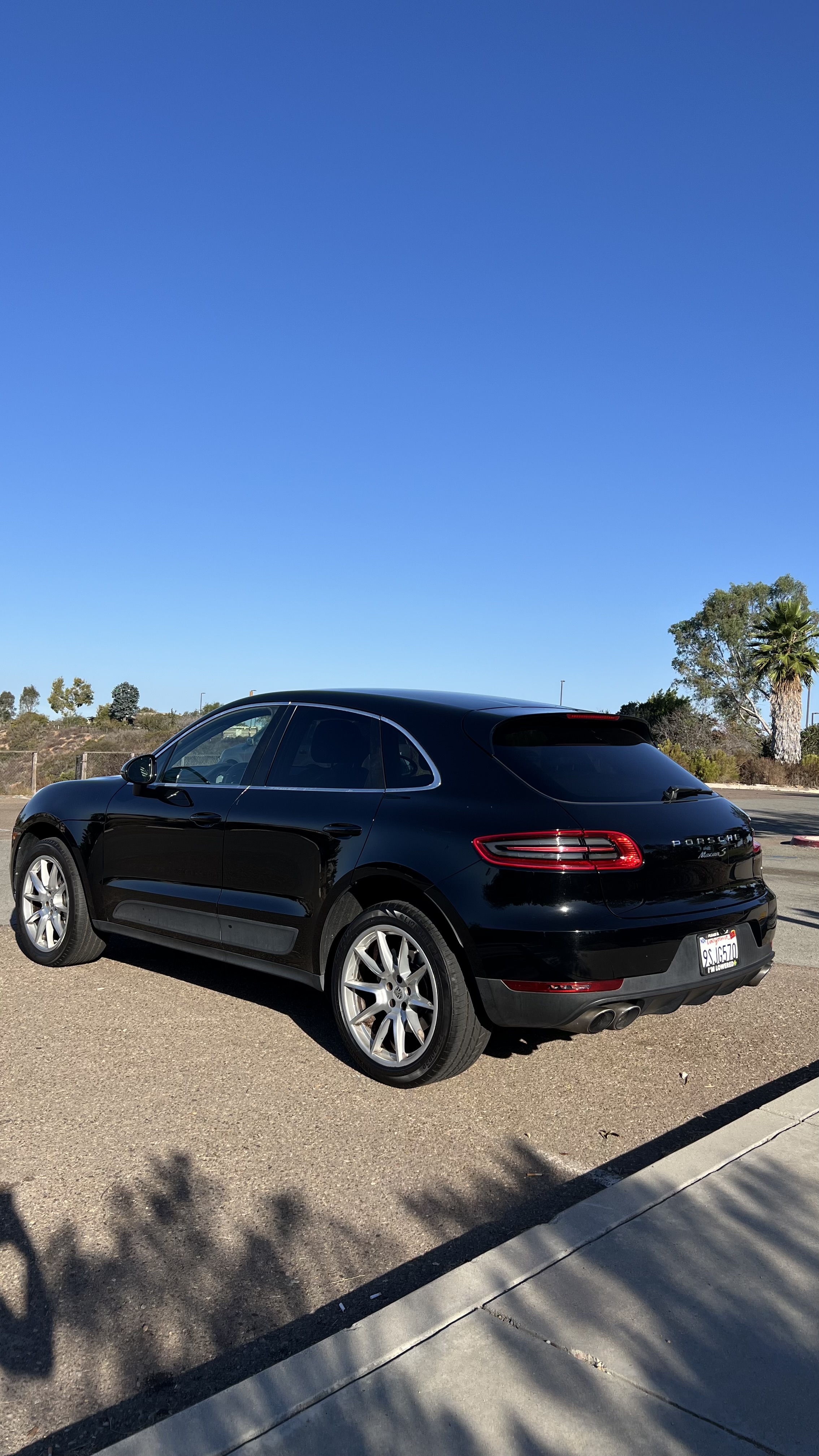 Used 2015 Porsche Macan S AWD/4WD image 4