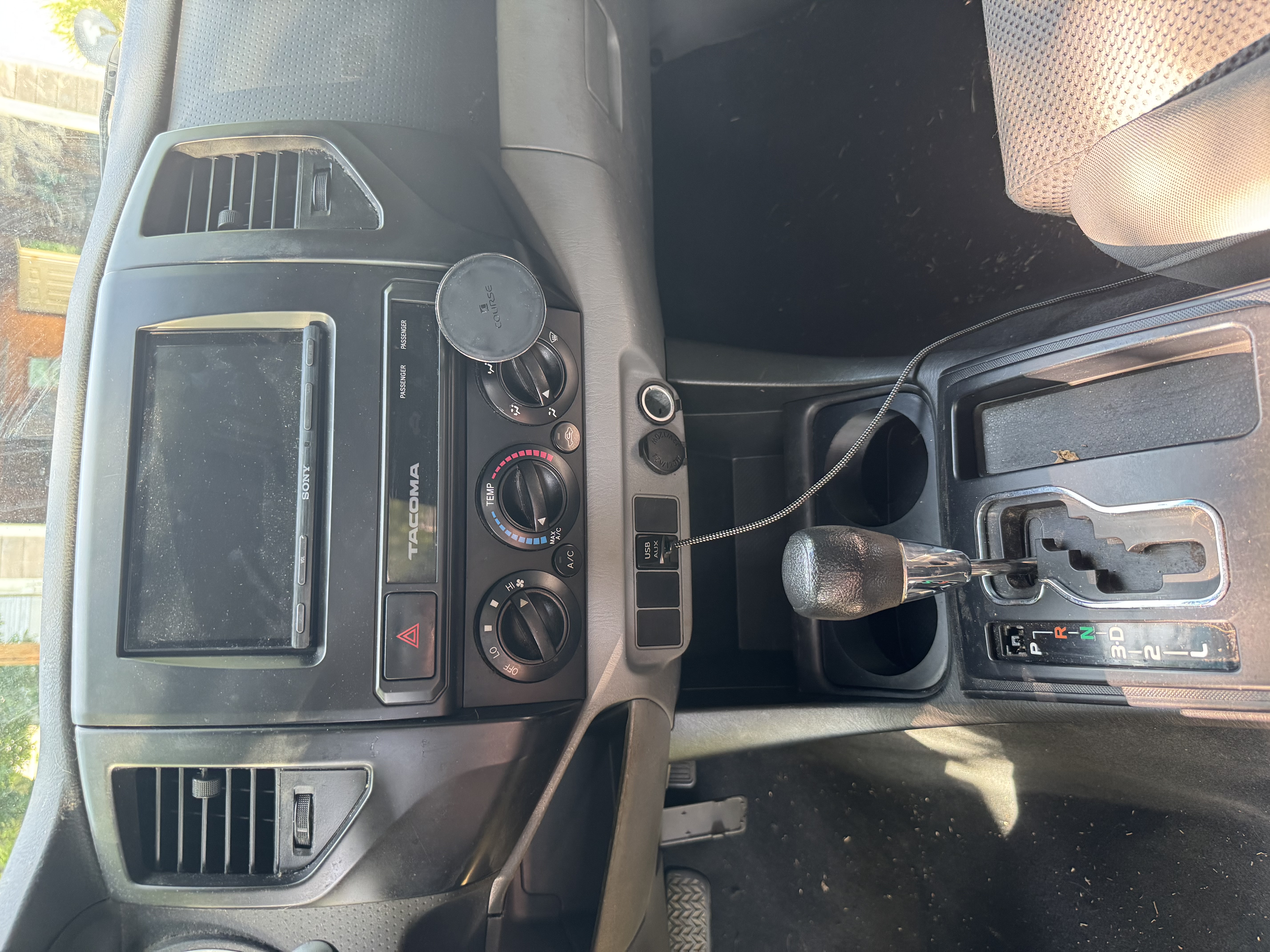 Used 2015 Toyota Tacoma 2WD Access Cab image 13