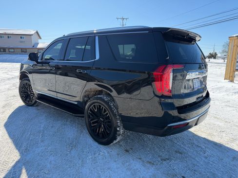 Used 2021 GMC Yukon SLT w/ SLT Luxury Plus Package image 6