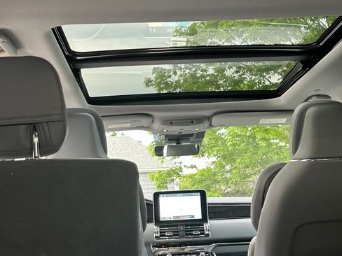 Used 2018 BMW X5 xDrive50i AWD/4WD image 2