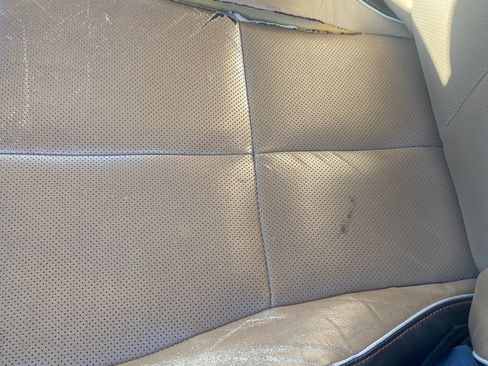 Used 2017 Kia Sedona LX w/ LX Essentials Premium Package image 12