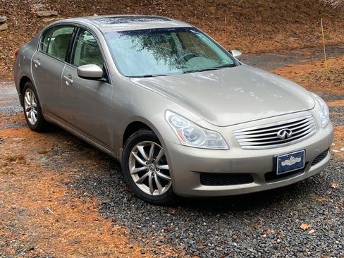 Used 2009 INFINITI G37 x Sedan w/ Premium Pkg image 1
