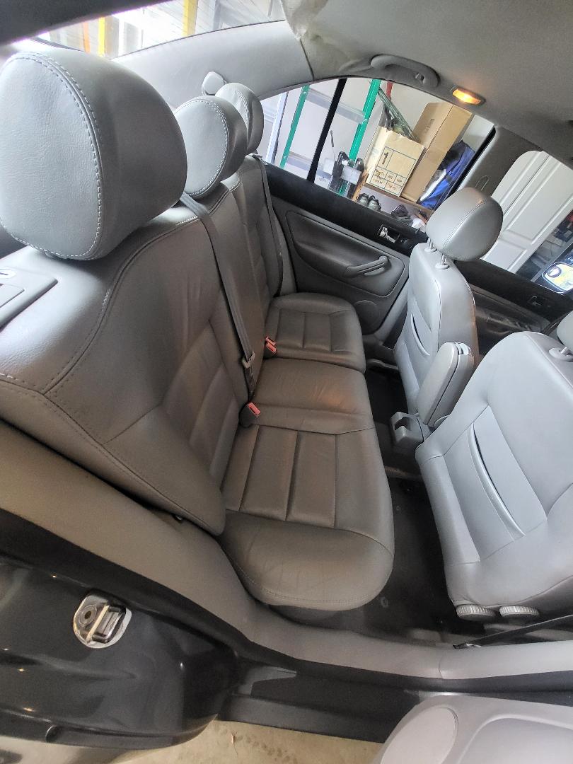 Used 2004 Volkswagen Jetta GLS FWD image 5