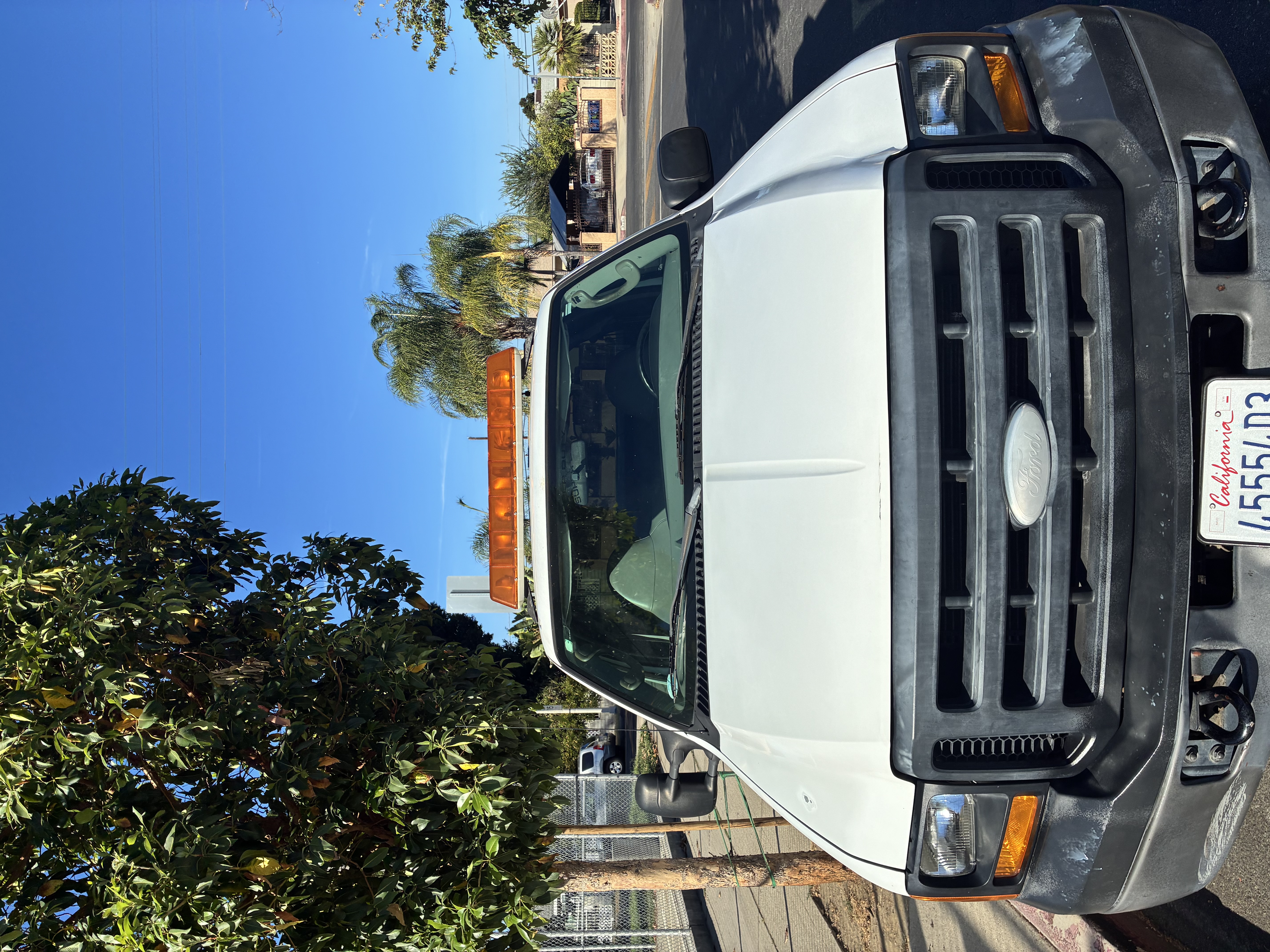 Used 2006 Ford F250 XL RWD image 2