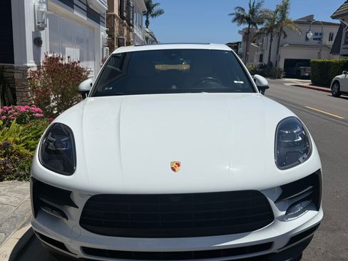 Used 2021 Porsche Macan AWD/4WD image 5