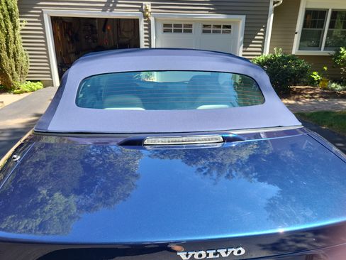 Used 2004 Volvo C70 LT image 22