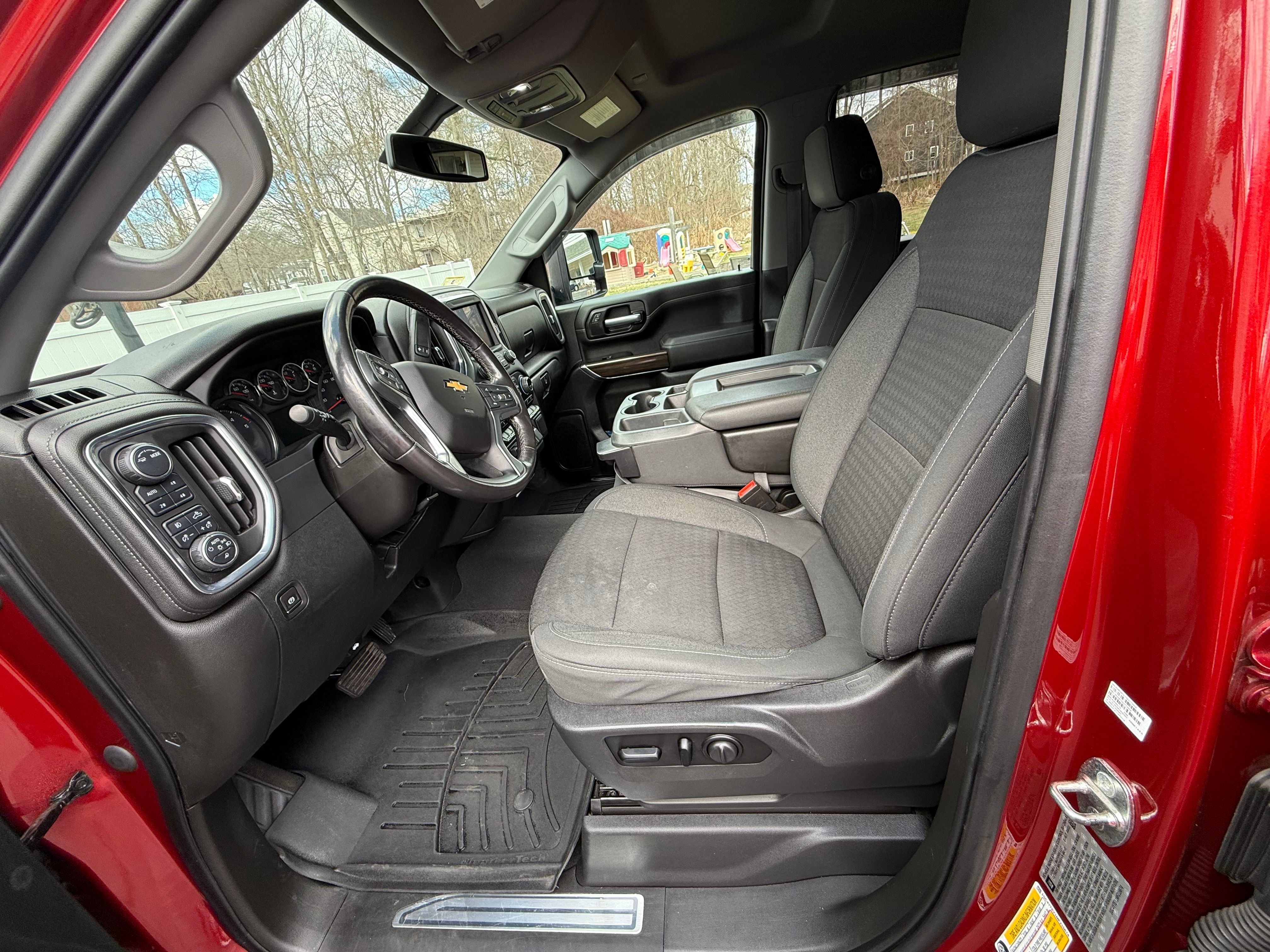 Used 2021 Chevrolet Silverado 3500 LT w/ All Star Edition AWD/4WD image 11