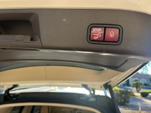 Used 2019 Mercedes-Benz GLS 450 4MATIC image 9