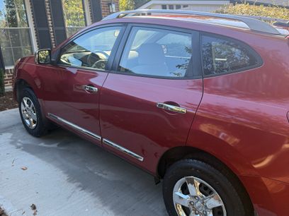 Used 2015 Nissan Rogue S w/ Convenience Package