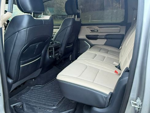 Used 2020 RAM 1500 Limited image 11