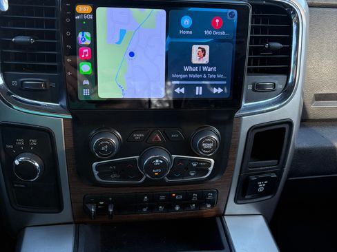 Used 2018 RAM 2500 Laramie image 8