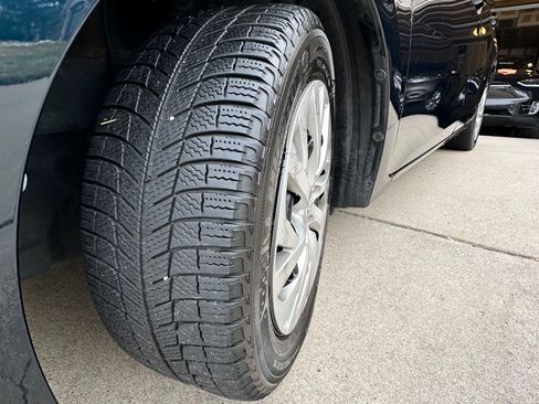 Used 2017 Toyota Corolla LE image 10