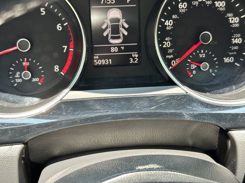 Used 2017 Volkswagen Jetta SEL FWD image 17