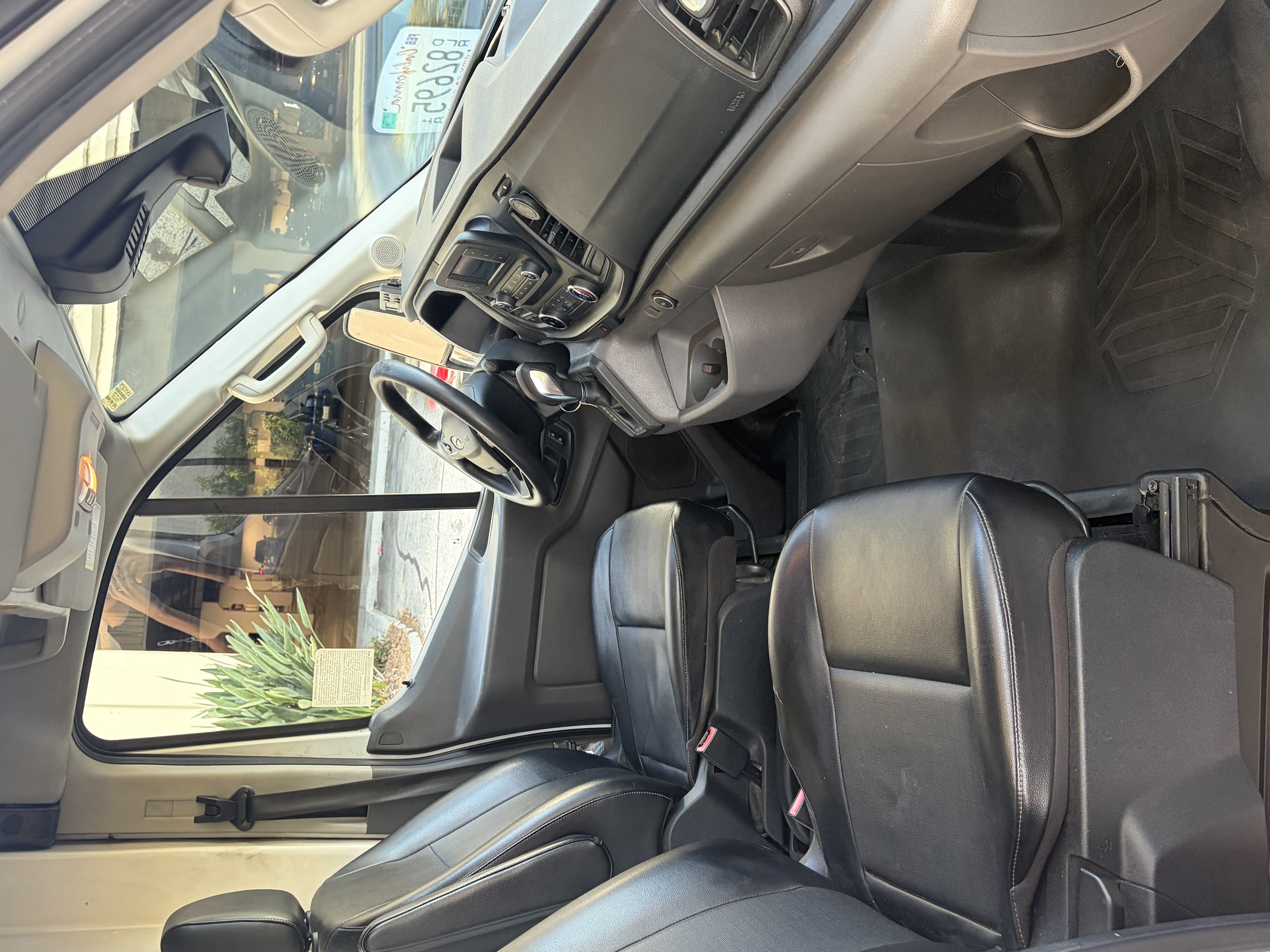Used 2020 Ford Transit 250 Medium Roof RWD image 12