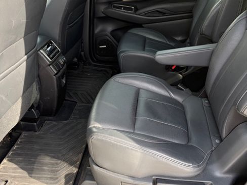 Used 2019 Subaru Ascent Limited w/ Popular Package #2 image 10