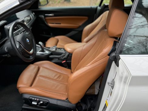 Used 2018 BMW 230i 230i Convertible 2D w/ Premium Package image 4